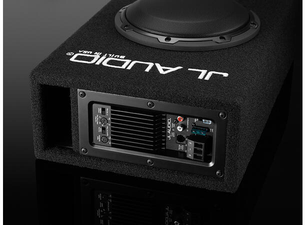 JL Audio ACP108LG-W3v3 - Aktiv basskasse 250Watt